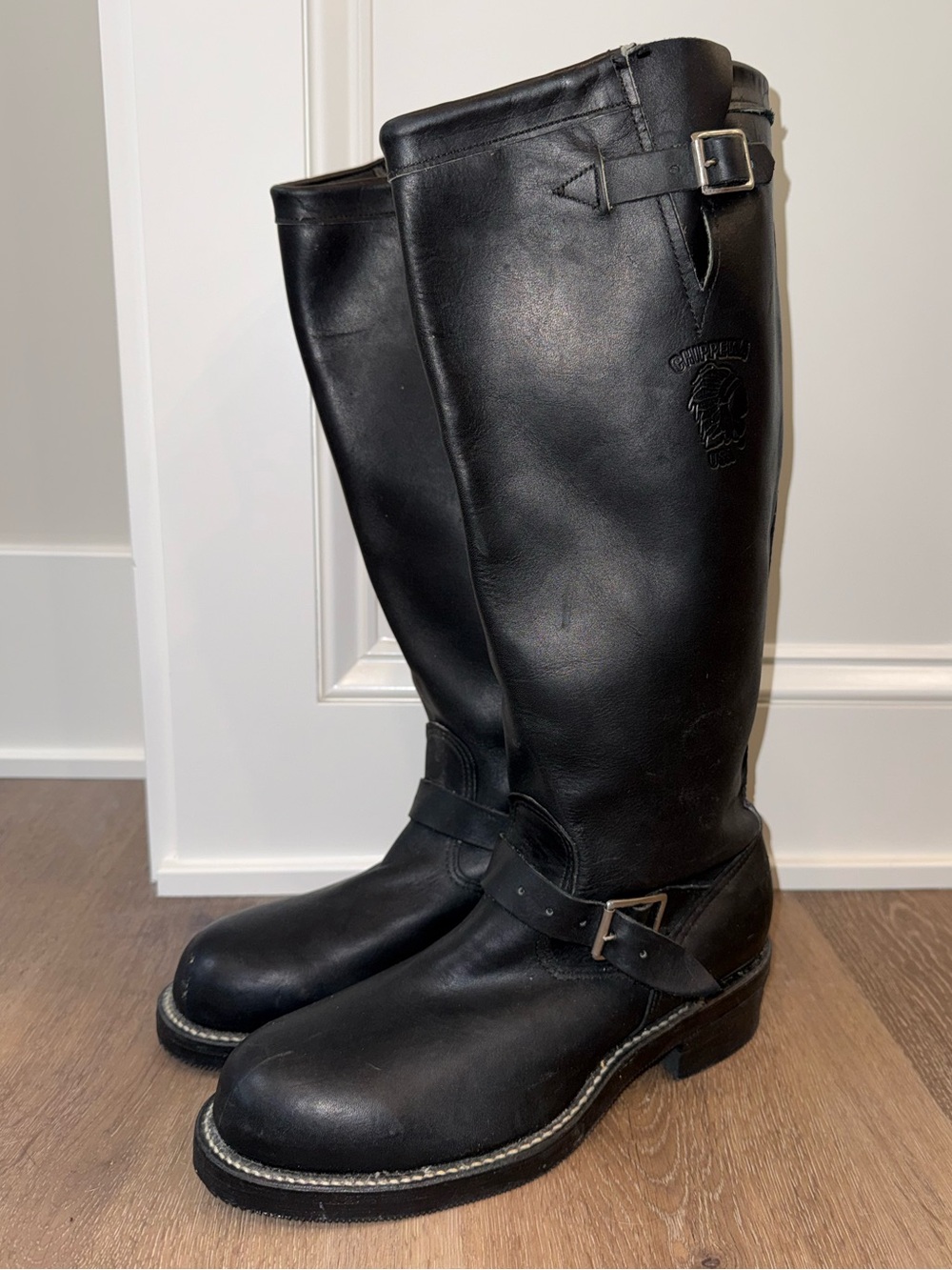 Chippewa Black Oiled Leather Engineer Boots Tall Motorcycle 27909 USA 9 Vintage